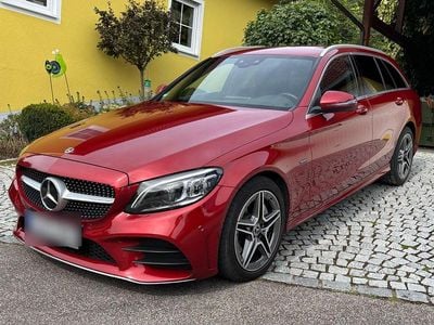 Rot Gebraucht 2020 Mercedes C300e Kombi | 24.400 € (Fairer Preis)