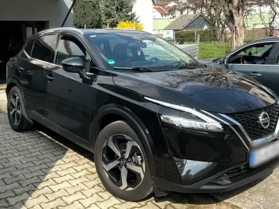 Gebraucht Nissan Qashqai 158 PS (116 kW) 2022 Schwarz SUV