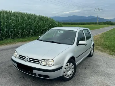 Gebraucht VW Golf IV 101 PS (74 kW) 2000 Silber Limousine