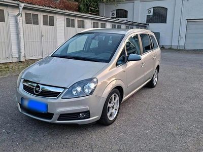 Gebraucht Opel Zafira 2007 Silber Van / Kleinbus