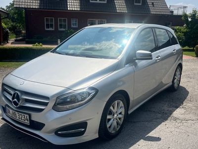 Mercedes B180