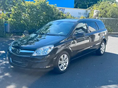 Gebraucht Opel Astra 116 PS (85 kW) 2007 Schwarz Kombi