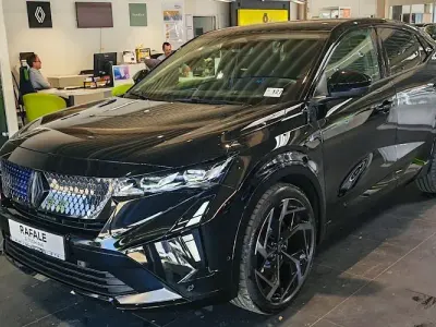 Gebraucht Renault Rafale 300 PS (220 kW) 2025 Schwarz SUV