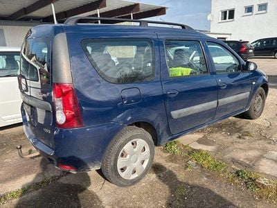 Gebraucht Dacia Logan MCV Lauréate 88 PS (64 kW) 2011 Blau Kombi