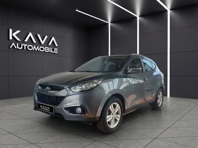 Gebraucht Hyundai Tucson Style 163 PS (119 kW) 2010 Grau SUV