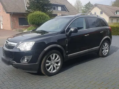 Używany Opel Antara Cosmo 184 KM (135 kW) 2014 Czarny SUV