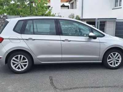 Gebraucht VW Golf VII Comfortline 116 PS (85 kW) 2019 Silber Kombi