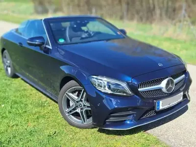 Gebraucht Mercedes C200 184 PS (135 kW) 2020 Blau Cabrio