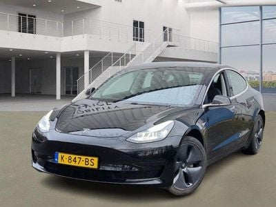 Second-hand Tesla Model 3 Standard Range 225 kW (306 CP) 2020 Negru Berlinǎ