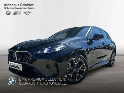 Gebraucht BMW 118 Efficient Dynamics 150 PS (110 kW) 2025 Saphirschwarz Kleinwagen