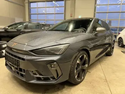 Gebraucht Cupra Leon 150 PS (110 kW) 2025 Magnetic grau Limousine