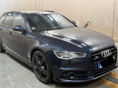 Second-hand Audi S6 Ambiente 450 CP (330 kW) 2017 Albastru Break