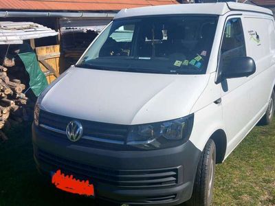 gebraucht VW Transporter T6 als einfacher Camper nutzbar