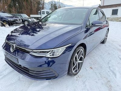 Gebraucht VW Golf VIII Life 116 PS (85 kW) 2022 Blau Limousine