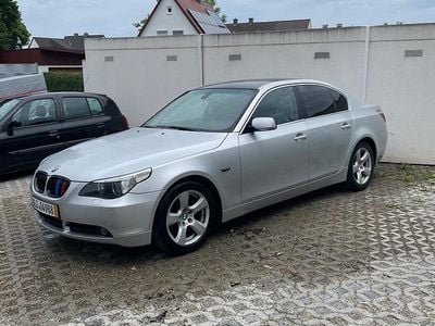 BMW 525