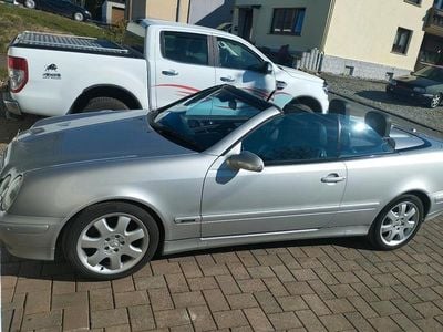 Gebraucht Mercedes CLK230 197 PS (144 kW) 2001 Silber Cabrio