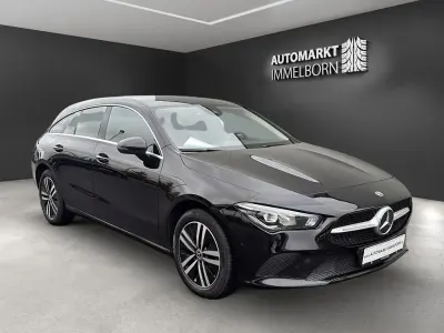 Gebraucht Mercedes CLA250e 218 PS (160 kW) 2022 Schwarz Coupé