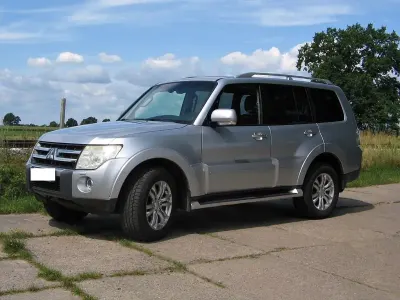 Gebraucht Mitsubishi Pajero Instyle 170 PS (125 kW) 2008 Schwarz SUV