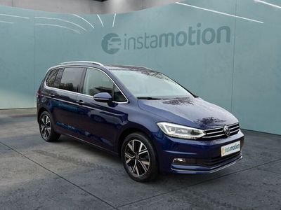 Blau Gebraucht 2021 VW Touran Van / Kleinbus | 32.649 €