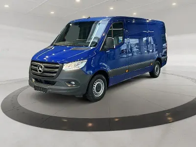 Gebraucht Mercedes Sprinter 150 PS (110 kW) 2022 Atlantisblau Van