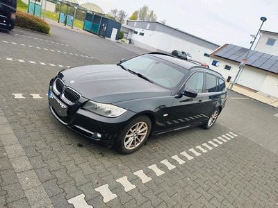 Usata BMW 320 170 CV (125 kW) 2011 Nero Station wagon