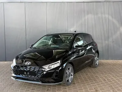 Neu Hyundai i20 90 PS (66 kW) 2026 Schwarz Kleinwagen