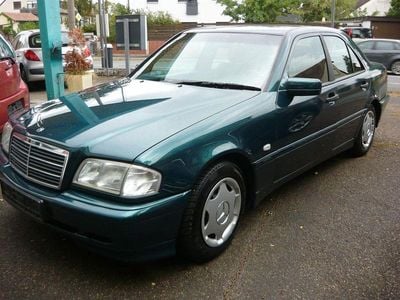 Mercedes C180