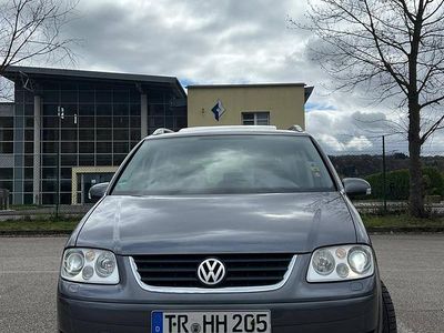Gebraucht VW Touran 140 PS (102 kW) 2004 Grau Van / Kleinbus