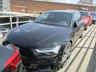 Gebraucht Audi S6 Ambiente 344 PS (253 kW) 2021 Mythosschwarz metallic Kombi