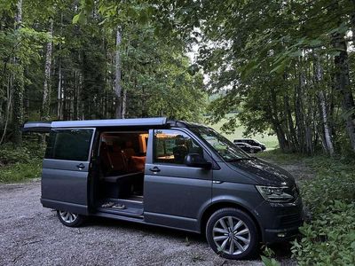 Gebraucht VW California Beach 199 PS (146 kW) 2018 Grau Van