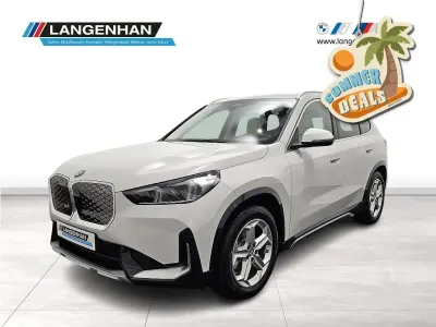 Gebraucht BMW iX1 xLine 230 kW (313 PS) 2025 Weiß SUV