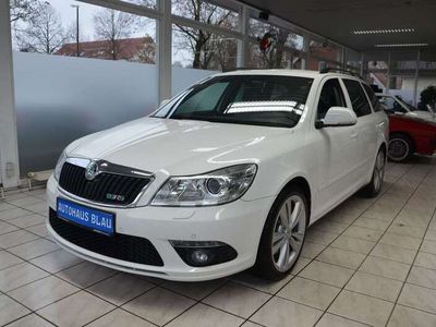 gebraucht Skoda Octavia 2.0 Combi RS *NAVI*XENON*ERST 98TKM*PDC*