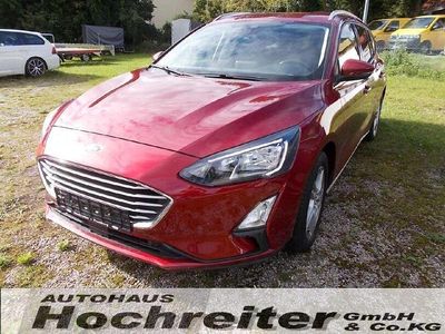 Gebraucht Ford Focus Cool & Connect 125 PS (91 kW) 2019 Rubyrot (metallic) Kombi