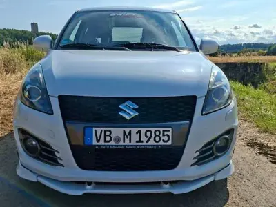 Gebraucht Suzuki Swift Sport 136 PS (100 kW) 2014 Weiß Kleinwagen