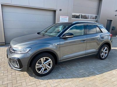 Second-hand VW T-Roc R-line 150 CP (110 kW) 2024 Gri SUV