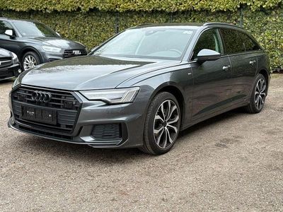 Grau Gebraucht 2019 Audi A6 S-Line Kombi | 17.995 €