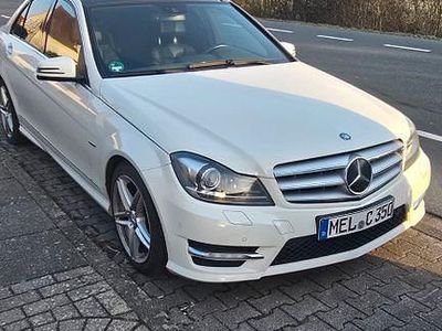 Gebraucht Mercedes C350 Avantgarde 306 PS (225 kW) 2012 Weiß Limousine
