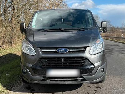 Gebraucht Ford Tourneo 170 PS (125 kW) 2017 Grau Van / Kleinbus