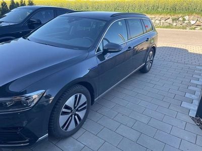 Usata VW Passat GTE 218 CV (160 kW) 2021 Grigio Station wagon