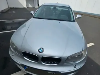 Gebraucht BMW 116 Sport Line 116 PS (85 kW) 2011 Silber Kleinwagen