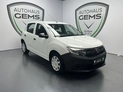 Gebraucht Dacia Sandero Acces 73 PS (53 kW) 2018 Weiß Limousine