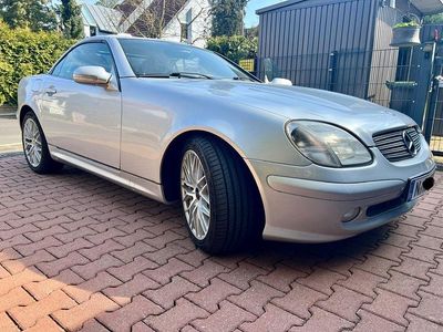 Gebraucht Mercedes SLK200 163 PS (119 kW) 2001 Silber Cabrio