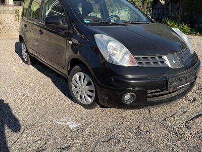 Begagnad Nissan Note 88 HK (64 kW) 2007 Svart Halvkombi