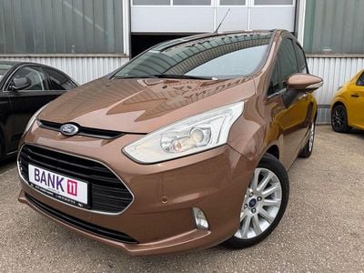 Usata Ford B-MAX Titanium 125 CV (91 kW) 2014 Oro Monovolume
