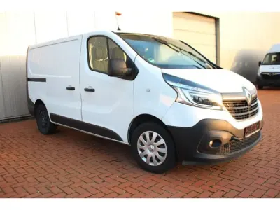 Gebraucht Renault Trafic 145 PS (106 kW) 2020 Weiss Van / Kleinbus