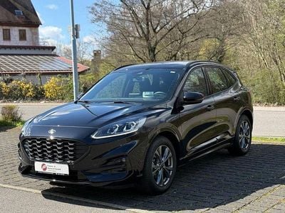 Gebraucht Ford Kuga ST-Line 120 PS (88 kW) 2023 Schwarz SUV
