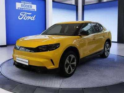Nowe Ford Capri Style 125 kW (170 KM) 2026 Żółty SUV