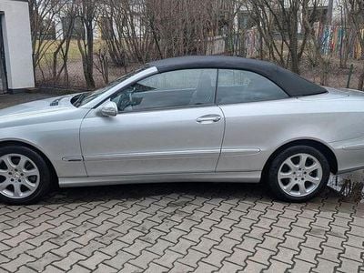 Gebraucht Mercedes CLK200 163 PS (119 kW) 2004 Silber Cabrio