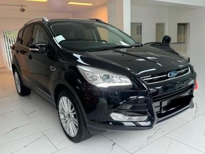 Gebraucht Ford Kuga 150 PS (110 kW) 2016 Schwarz SUV