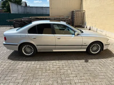 Gebraucht BMW 520 150 PS (110 kW) 1999 Grau Limousine